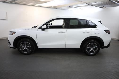 Platinum White Pearl 2024 Honda HR-V EX-L