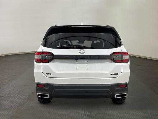 2025 Honda Pilot Sport