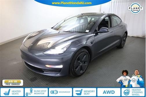 2022 Tesla Model 3 Long Range