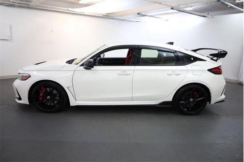 2024 Honda Civic Type R Base