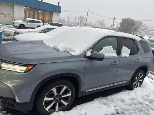 2024 Honda Pilot Touring