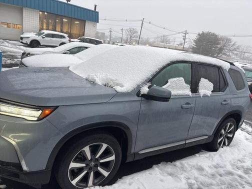 2024 Honda Pilot Touring