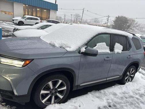 2024 Honda Pilot Touring