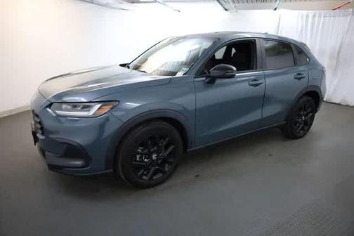 Pearl 2023 Honda HR-V Sport