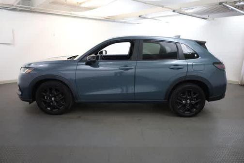 Pearl 2023 Honda HR-V Sport