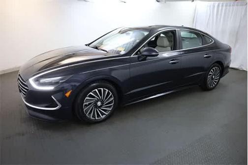2021 Hyundai SONATA Hybrid Limited