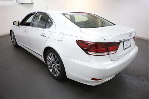 2017 Lexus LS 460 Base