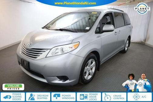 2017 Toyota Sienna L