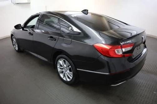 Crystal Black Pearl 2018 Honda Accord LX