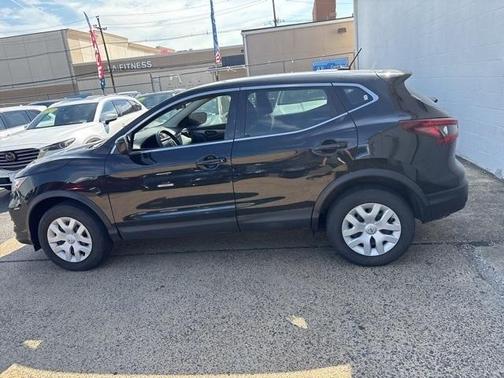 2020 Nissan Rogue Sport S