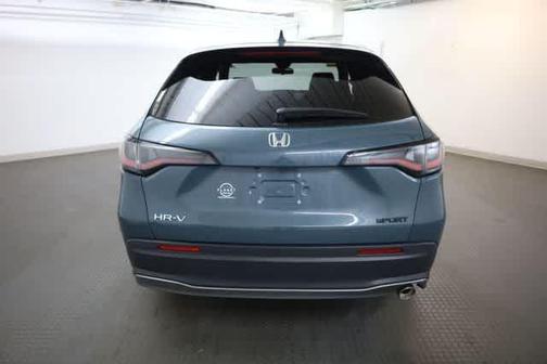 Pearl 2024 Honda HR-V Sport