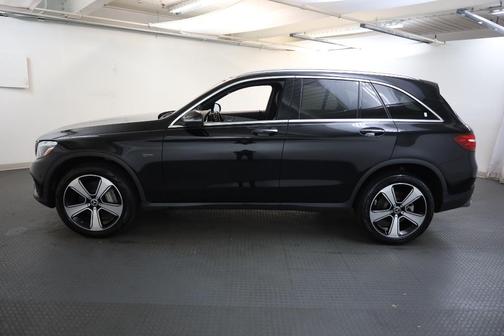 2019 Mercedes-Benz GLC 350e Base 4MATIC