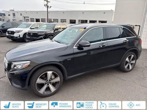 2019 Mercedes-Benz GLC 350e Base 4MATIC