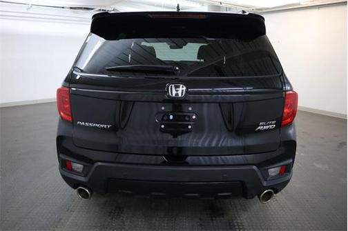 2023 Honda Passport Elite