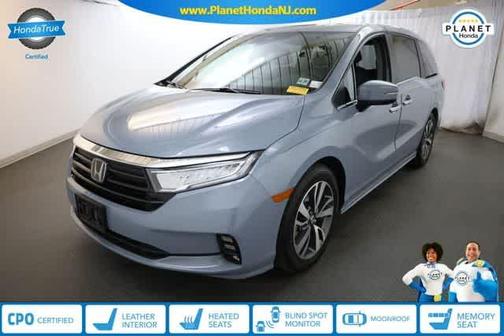 Sonic Gray Pearl 2023 Honda Odyssey Touring
