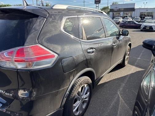 2016 Nissan Rogue SV