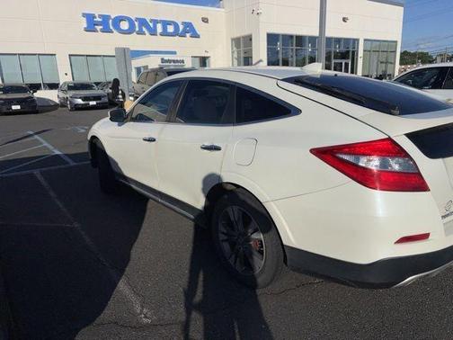 Silver 2014 Honda Crosstour EX-L