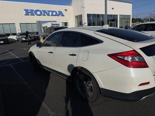 Silver 2014 Honda Crosstour EX-L