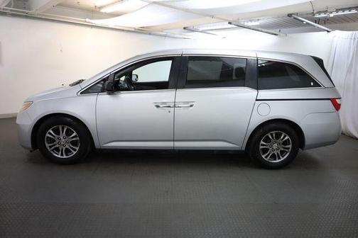 Alabaster Silver Metallic 2012 Honda Odyssey EX