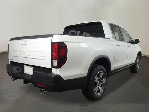 Platinum White Pearl 2026 Honda Ridgeline RTL