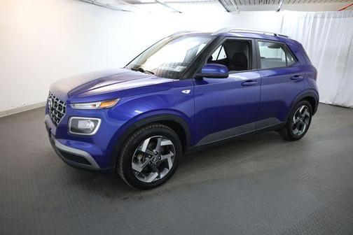 2022 Hyundai VENUE SEL