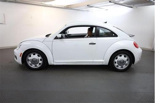 2015 Volkswagen Beetle Auto 1.8T