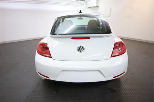 2015 Volkswagen Beetle Auto 1.8T