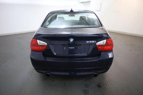 2007 BMW 335 i