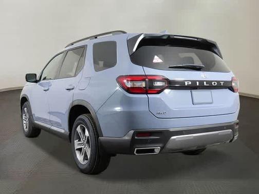 Sonic Gray Pearl 2026 Honda Pilot EX-L