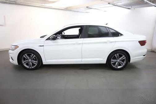 Pure White 2020 Volkswagen Jetta 1.4T R-Line
