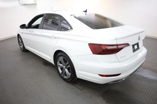 Pure White 2020 Volkswagen Jetta 1.4T R-Line