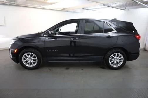 Mosaic Black Metallic 2022 Chevrolet Equinox 2LT