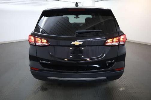 Mosaic Black Metallic 2022 Chevrolet Equinox 2LT