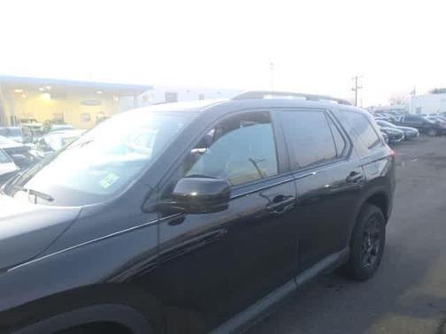 2023 Honda Pilot TrailSport