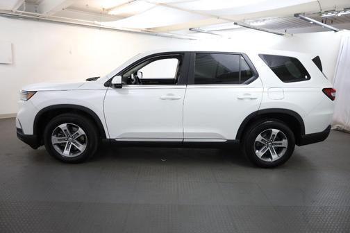 2023 Honda Pilot EX-L 8-Passenger