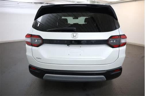 2023 Honda Pilot EX-L 8-Passenger