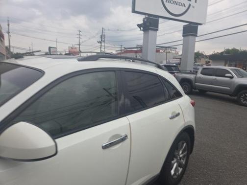 2008 INFINITI FX35 
