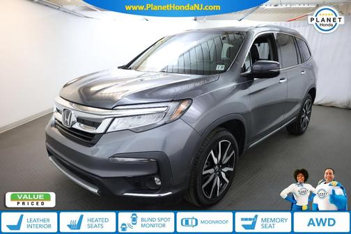 2022 Honda Pilot Touring 8-Passenger