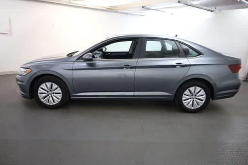 Platinum Gray Metallic 2019 Volkswagen Jetta 1.4T S