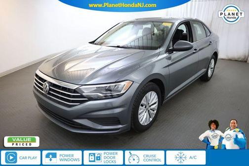 Platinum Gray Metallic 2019 Volkswagen Jetta 1.4T S