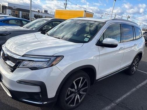 2022 Honda Pilot Touring 7-Passenger