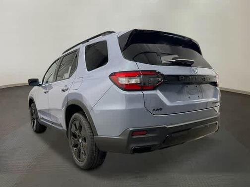 Sonic Gray Pearl 2026 Honda Pilot Black Edition