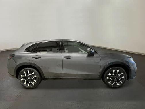 Modern Steel Metallic 2027 Honda HR-V EX-L
