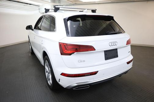 2022 Audi Q5 45 S line Prestige