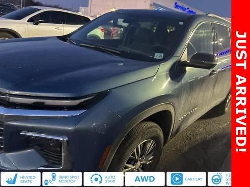 2024 Chevrolet Traverse LT