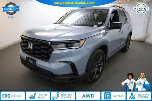 Sonic Gray Pearl 2024 Honda Pilot Sport