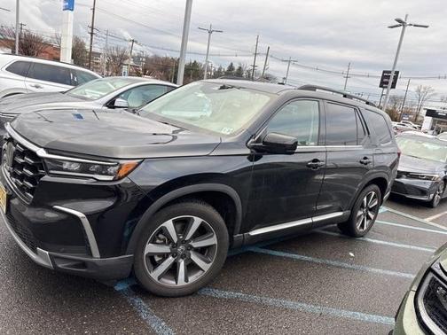 2024 Honda Pilot Touring