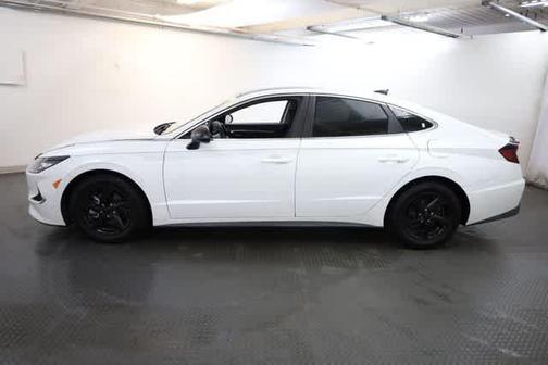 Quartz White 2020 Hyundai SONATA SE