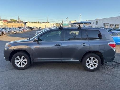 2013 Toyota Highlander Base Plus
