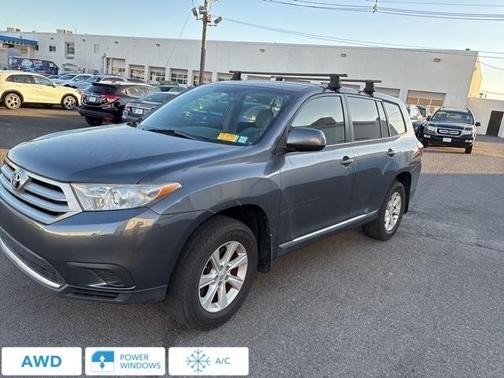 2013 Toyota Highlander Base Plus